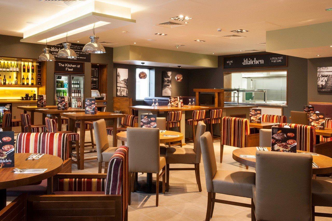 Premier Inn 弗利特 外观 照片