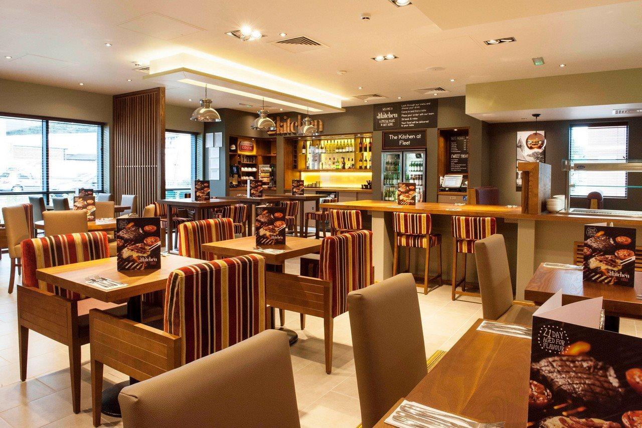 Premier Inn 弗利特 外观 照片