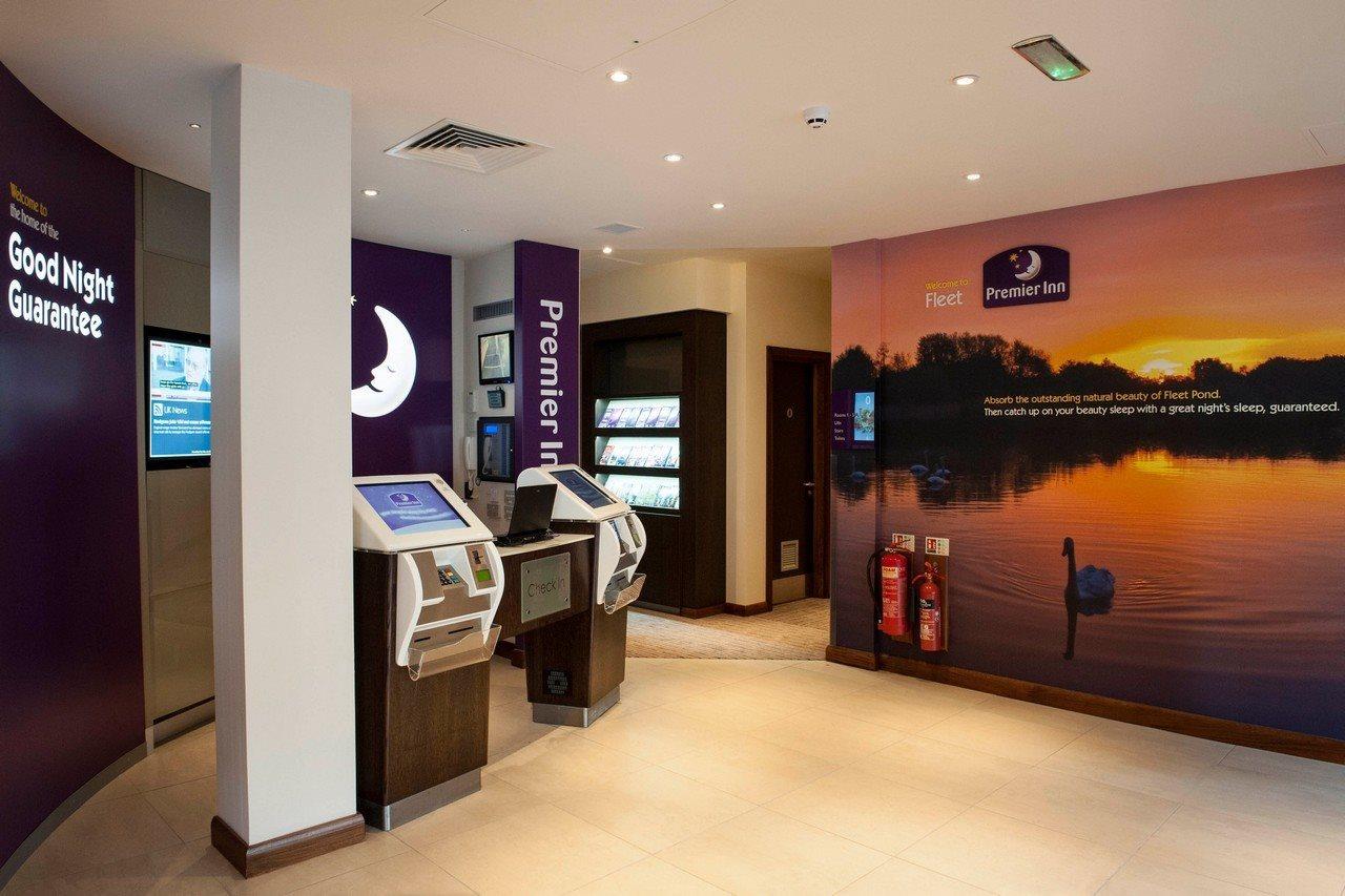 Premier Inn 弗利特 外观 照片