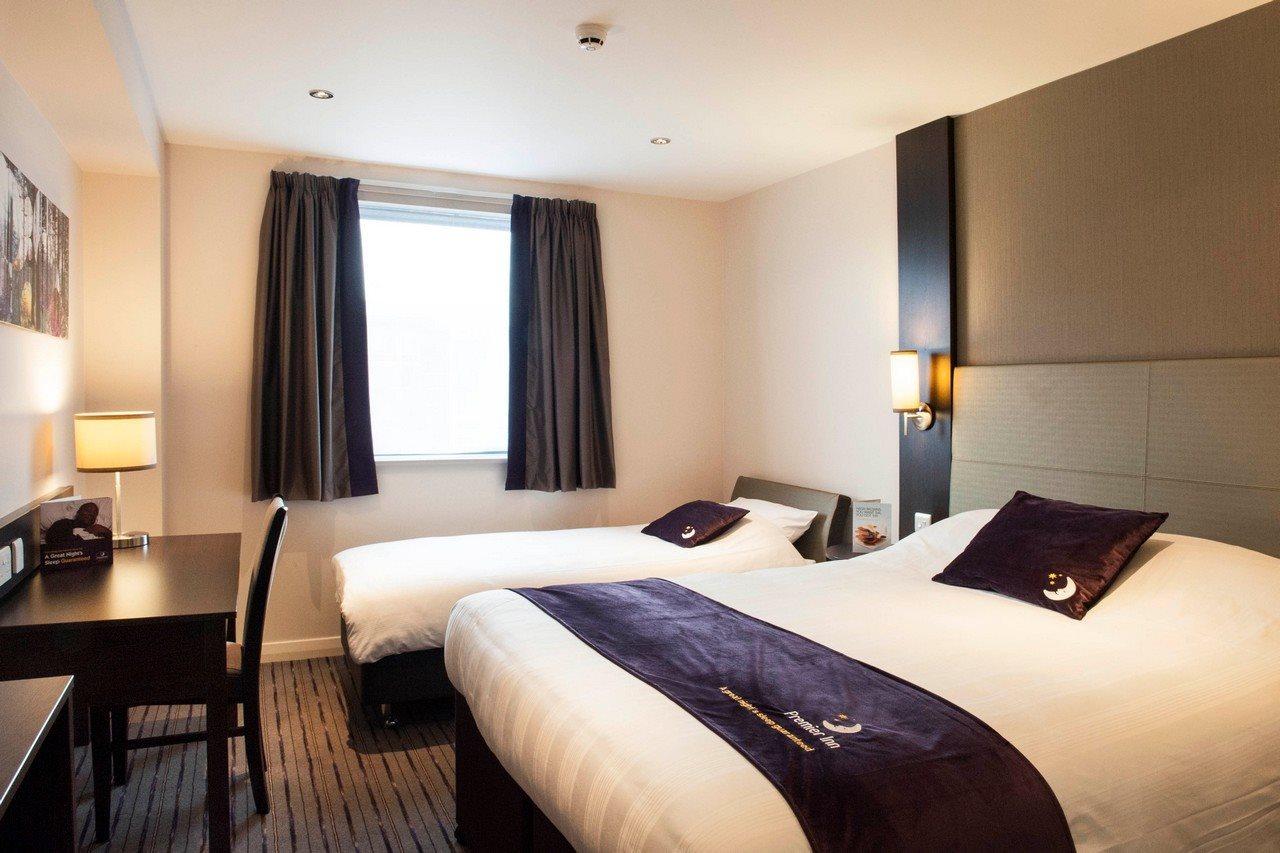 Premier Inn 弗利特 外观 照片