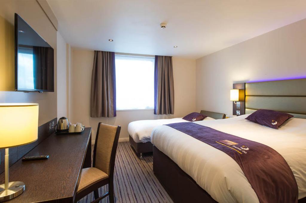 Premier Inn 弗利特 外观 照片