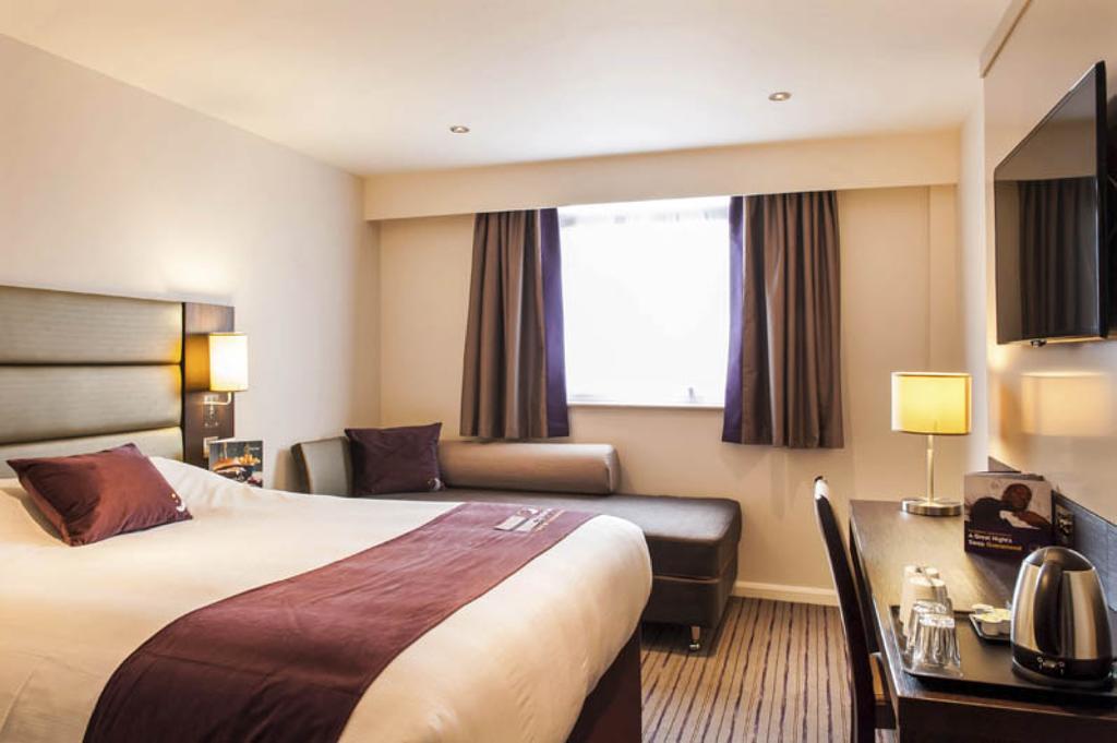 Premier Inn 弗利特 外观 照片