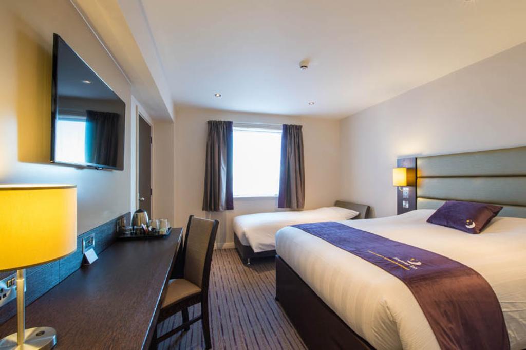 Premier Inn 弗利特 外观 照片