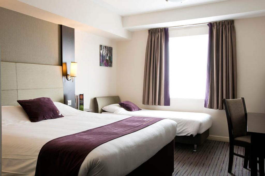 Premier Inn 弗利特 外观 照片