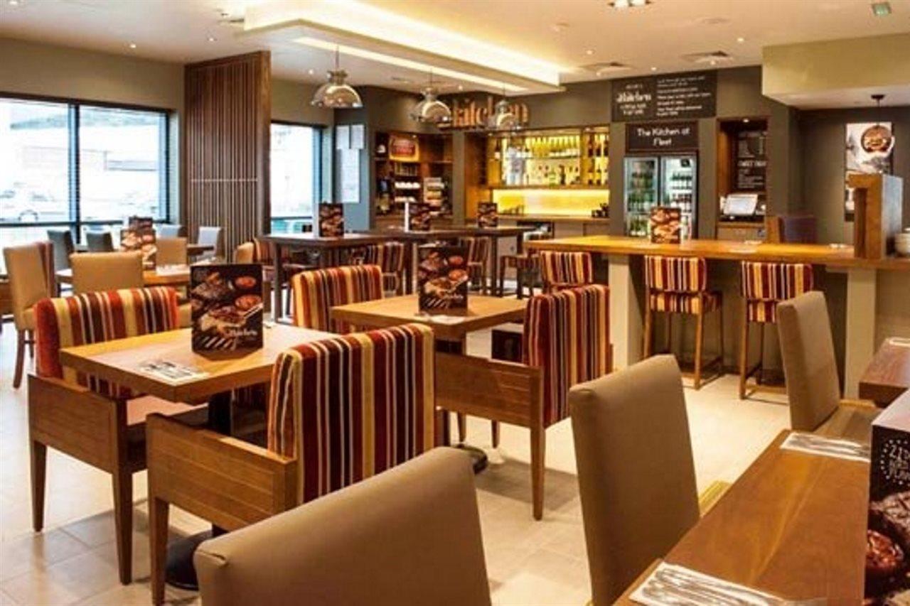 Premier Inn 弗利特 外观 照片